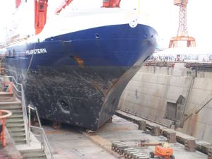 연구 쇄빙선인 폴라슈테른(Polarstern)호의 선수. 쇄빙선의 선수는 일반적으로 선박에서 가장 강화된 부분이다.