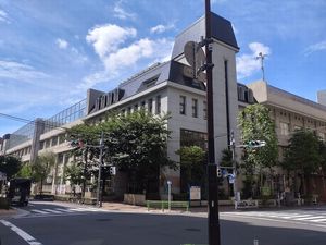 교바시 쓰키지 초등학교