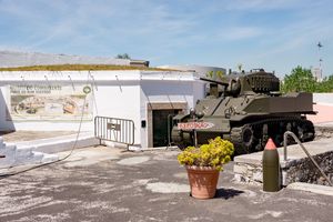 포르투갈 M5 스튜어트 전차는 현재 봄 수세소 요새의 Museu do Combatante에 보관되어 있으며, 앙골라에서 제한적이지만 성공적인 작전을 펼쳤다.