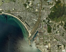 광시 중심부 주변 항공 사진.2008년 5월 3일 촬영한 13장을 합성하여 작성. 국토교통성 국토지리원 [https://mapps.gsi.go.jp/ 지도·항공사진 열람 서비스]의 항공사진을 바탕으로 작성