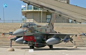 이스라엘 공군 F-16I 수파는 2006년 레바논 전쟁 중 많은 공습을 수행했습니다.