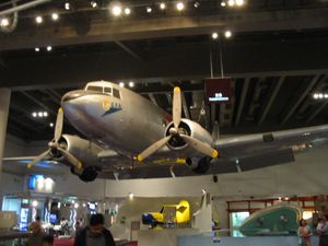 캐세이퍼시픽 항공의 더글러스 DC-3 (퇴역)