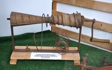 오래된 수동 코일링 머신