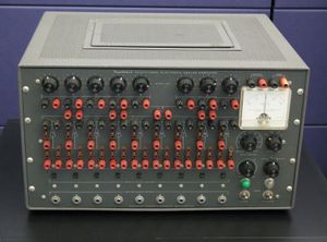 히스킷(Heathkit) EC-1 교육용 아날로그 컴퓨터