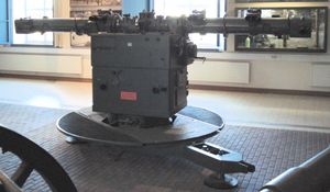 코만도게레트}})