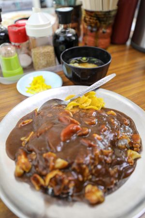 도마코마이시 명물인 북방대합 카레