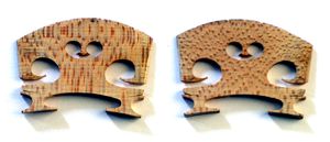 바이올린 브릿지의 앞면과 뒷면