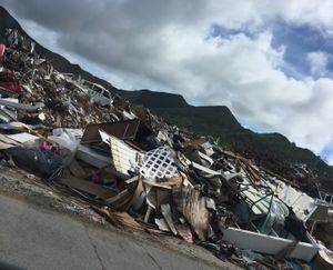허리케인 어마 피해의 지상 사진