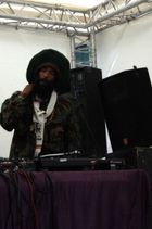 라가 정글 아티스트인 콩고 내티