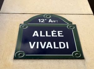 파리의 비발디 거리 (Allée Vivaldi), 안토니오 비발디의 이름을 따서 명명됨