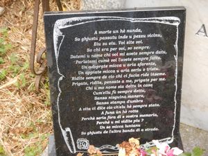에르바지오(노카리오) 묘지의 코르시카어 비문