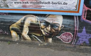 2008년 베를린 장벽 동쪽 갤러리에 그려진 잭슨 스타일의 골룸 그래피티