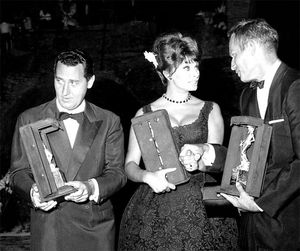 소피아 로렌, 알베르토 소르디, 찰턴 헤스톤. 다비드 디 도나텔로 1961