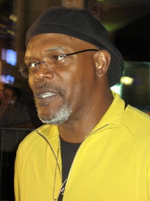 실존 농구 코치 켄 카터 역을 맡은 사무엘 L. 잭슨