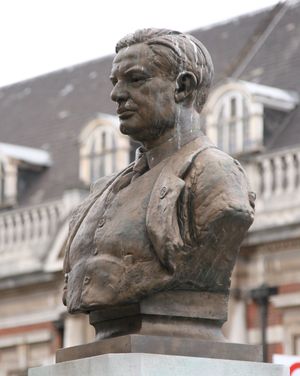 남런던 사우스워크에 있는 어니스트 베빈의 흉상