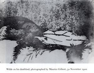 1900년, 죽음을 맞이한 오스카 와일드. 모리스 길버트 촬영.