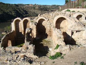 톨레도의 이슬람식 목욕탕 중 하나인 테네리아스 목욕탕