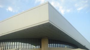 아자디 실내 경기장 전경