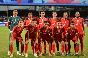 2021 SAFF 챔피언십 결승전에서 인도와 경기하는 네팔의 선수들