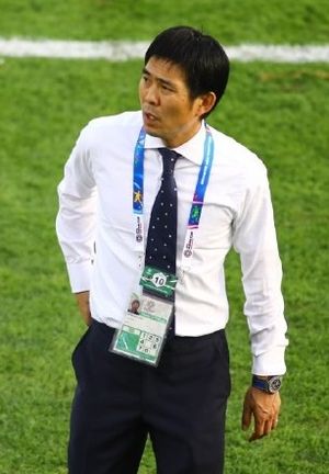 모리야스 하지메 감독이 2019년 AFC 아시안컵에서 일본 대표팀을 지휘하는 모습