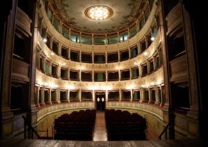 아멜리아의 18세기 극장