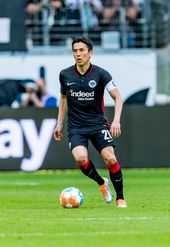 팀 최고령 38세로 활약 (2022년). 이듬해 리그 역대 최고령 출전 순위에 진입