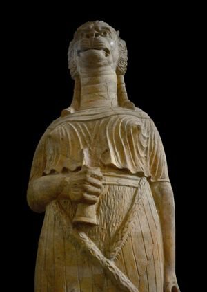 탄잇, 카르타고의 모성 신. 바르도 국립박물관 소장 조각상.