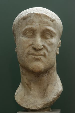 콘스탄티우스 클로루스(Constantius Chlorus), 막시미아누스의 프라이토리안 총독(praetorian prefect)이자 그의 딸 테오도라의 남편