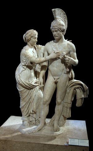 황제 부부를 묘사하기 위해 다시 만들어진 베누스와 마르스 조각상 (최초: 서기 120년–140년, 재제작 170년–175년)