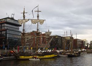 잔트토르카이(Sandtorkai)의 전통 항구