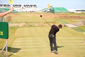 패드릭 하링턴이 2007년 디 오픈 챔피언십(골프)에서 티샷을 하는 모습