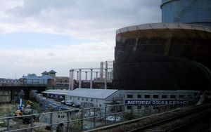 배터시 동물보호소 (가스 공장과 함께)