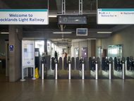 울리치 아스널 DLR 역