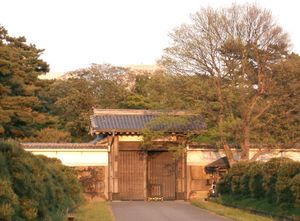 2007년 도쿄 황궁의 한조몬(半蔵門) 성문