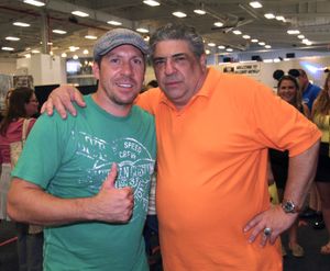 2013년 위저드 월드 뉴욕 익스피리언스(Wizard World New York Experience)에서 빈센트 파스토레(Vincent Pastore)와 함께한 파크