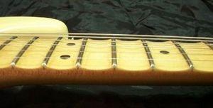 YJM 스트랫의 스캘럽드 메이플 프렛보드