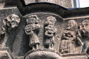 켈룬게 교회(외틀란드 소재) 포털 부조에 묘사된 니켈하르파 연주자 추정, 1350년경.