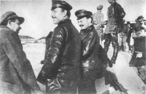 레프 트로츠키와 데미얀 베드니 (1918년)