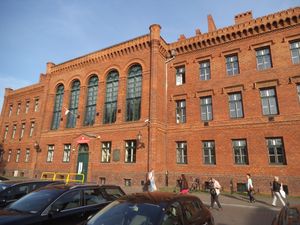 폴란드에서 가장 오래된 고등학교 중 하나인 I Liceum Ogólnokształcące