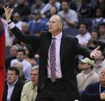 더그 콜린스, 8년 동안 피스턴스의 5명의 감독 중 한 명