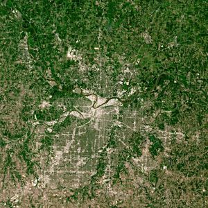 2022년 7월 센티넬-2(Sentinel-2) 위성이 촬영한 캔자스시티 대도시권