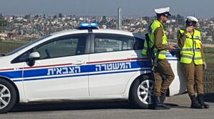 이스라엘 군사경찰 병력과 차량