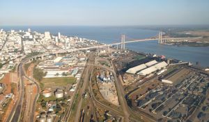 2018년 11월 10일, 아프리카에서 가장 큰 현수교인 마푸투-카템베 다리(Maputo–Katembe bridge)가 개통되어 마푸투와 카템베(Katembe) 도시를 연결했습니다.