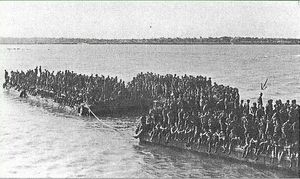 모심보아다프라이아에 상륙하는 포르투갈군