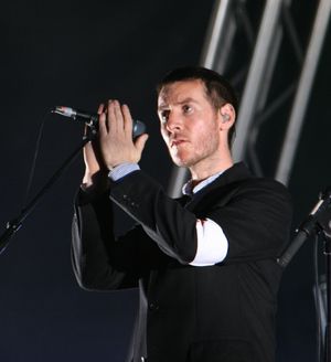 로버트 델 나자(Robert Del Naja), 2007년 바르셀로나