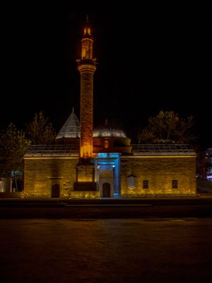 아히 에브란 무덤 정면