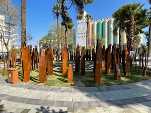 서클 오브 라이프 기념관