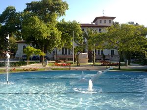 도쿠즈 에이륄 대학교(Dokuz Eylül University) 부차(Buca) 교육학부