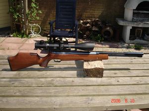 언더레버 방식의 스프링식 사냥용 에어라이플, 바이라우흐 HW97K