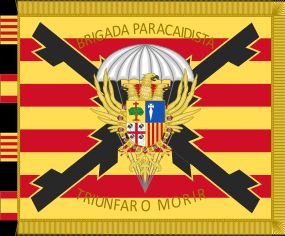 제6 공수여단 "알모가바레스"의 기(앞면)